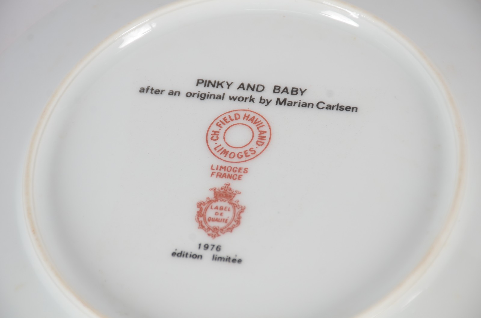 Cinco pratos de porcelana francesa de Limoges, alemã e americana... - foto 8 de 11