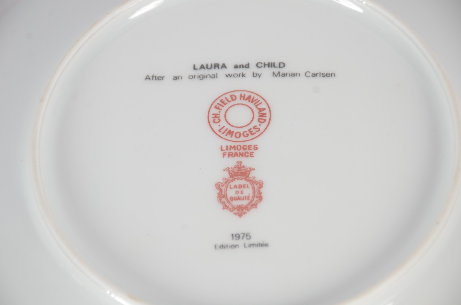 Cinco pratos de porcelana francesa de Limoges, alemã e americana... - foto 10 de 11