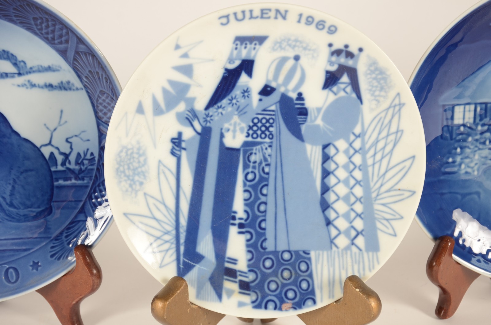 Cinco pratos de porcelana dinamarquesa Copenhagen e uma norueguesa... - foto 5 de 12