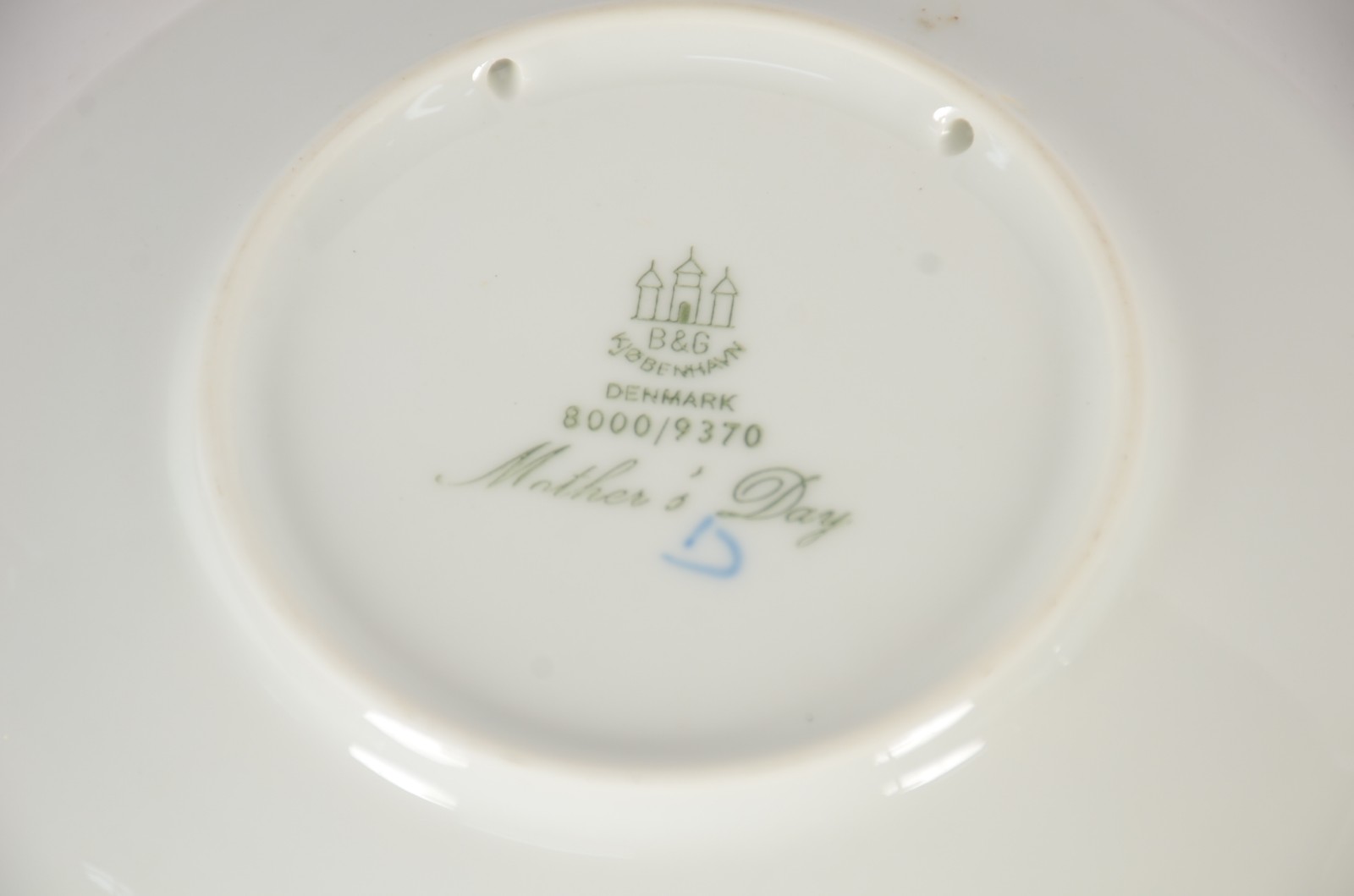 Cinco pratos de porcelana europeia comemorativos do dia das mães... - foto 4 de 8