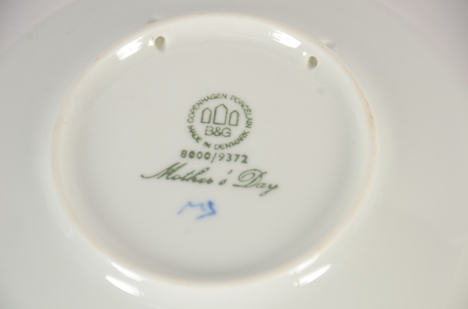 Cinco pratos de porcelana europeia comemorativos do dia das mães... - foto 6 de 8