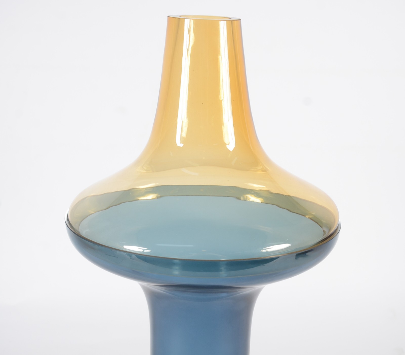 Vaso de vidro decorativo. - foto 3 de 6