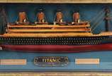 Quadro decorativo representando o navio Titanic... - Quadro decorativo representando o navio Titanic e sua história.