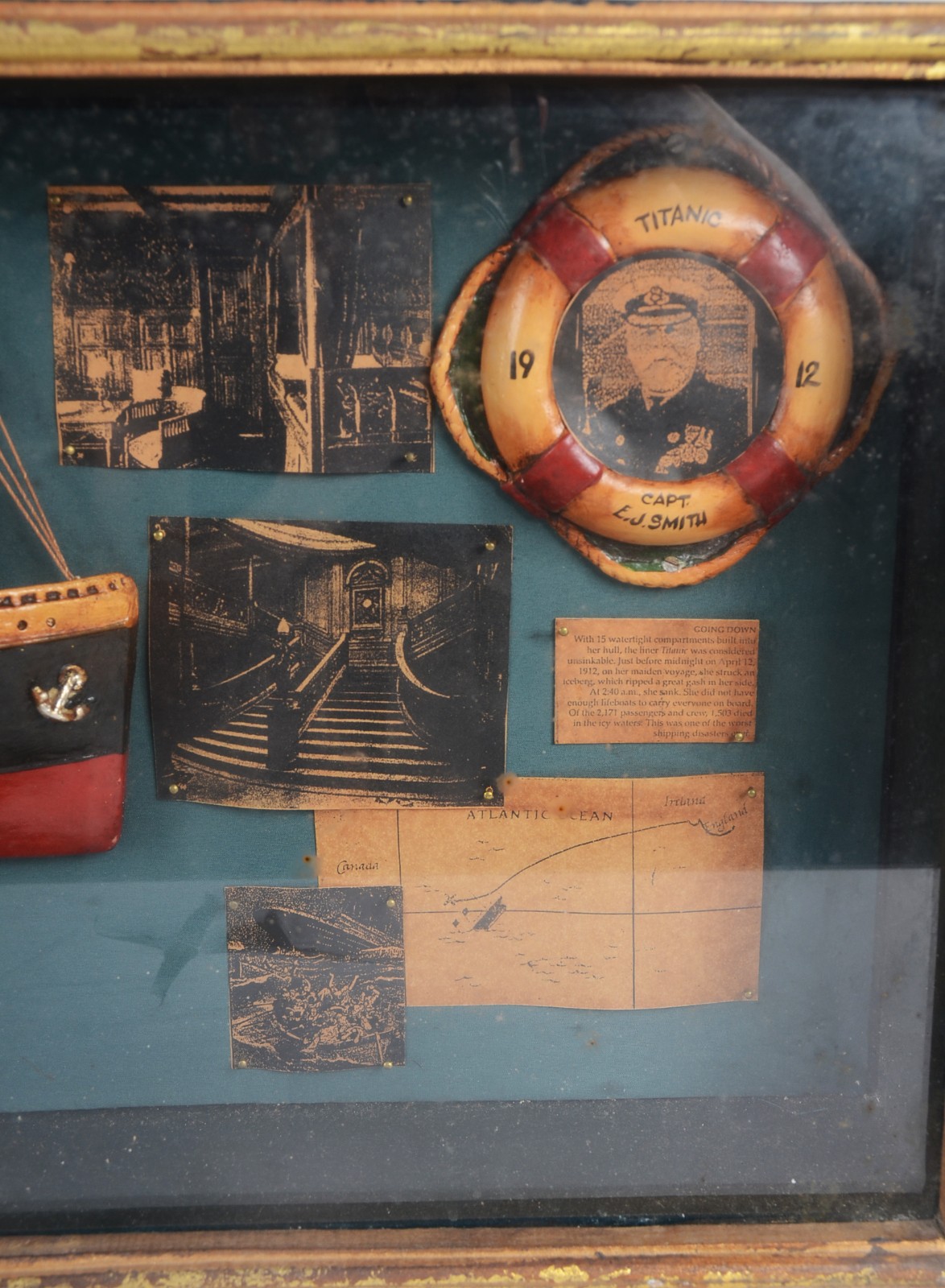 Quadro decorativo representando o navio Titanic e sua história. - foto 7 de 11