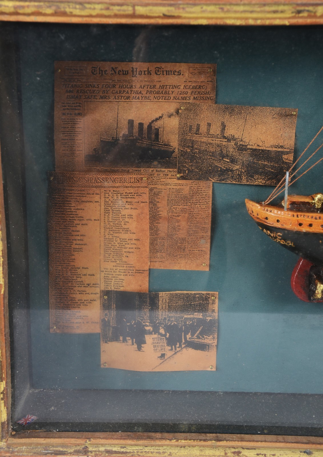Quadro decorativo representando o navio Titanic e sua história. - foto 9 de 11