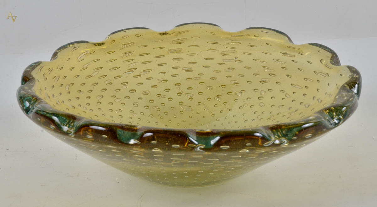 Bowl de murano com po de ouro na cor ambar; circ 25cm