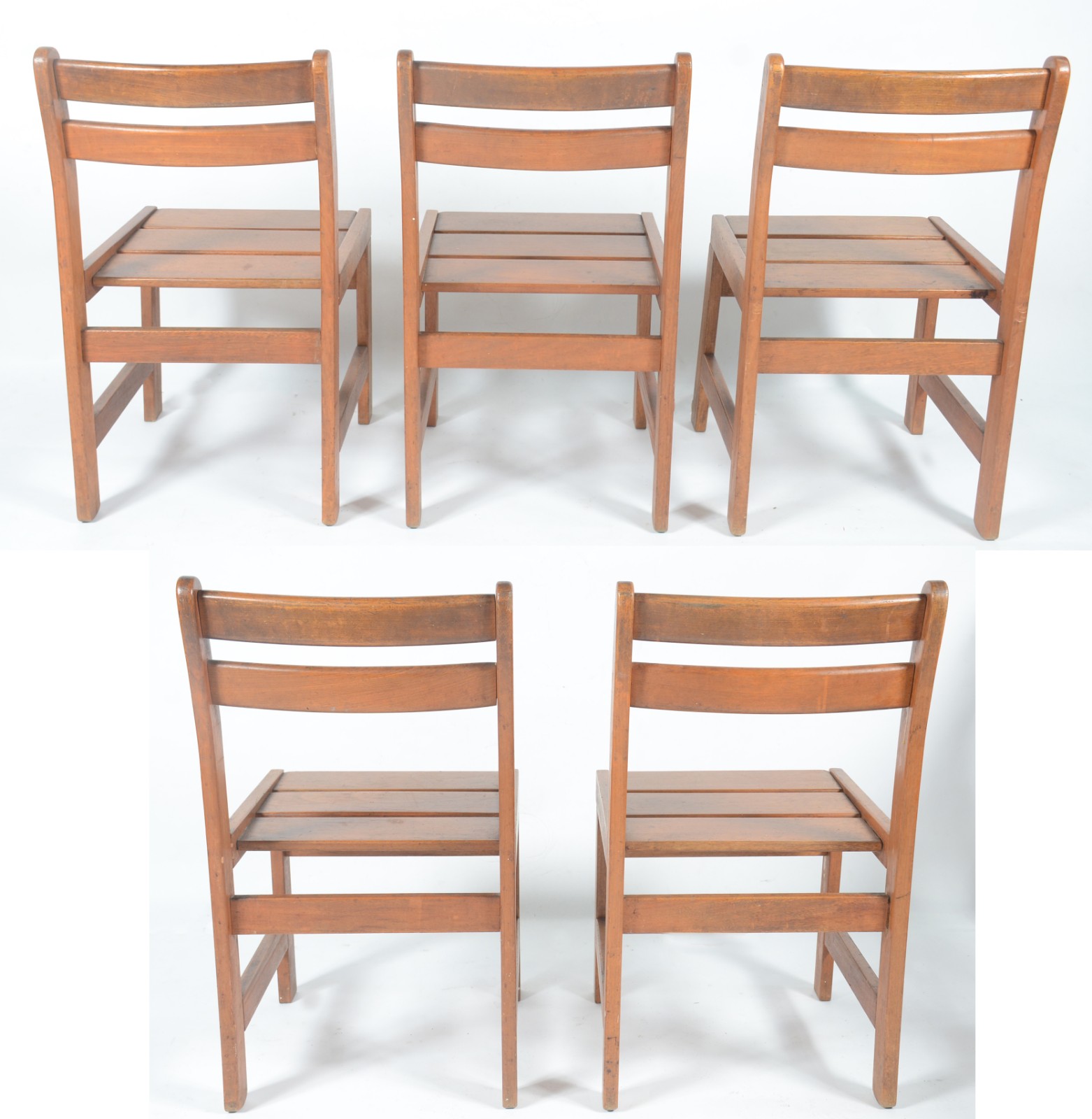 Mesa de madeira nobre com uma tabua extensora (85 cm x 40 cm)... - foto 9 de 10