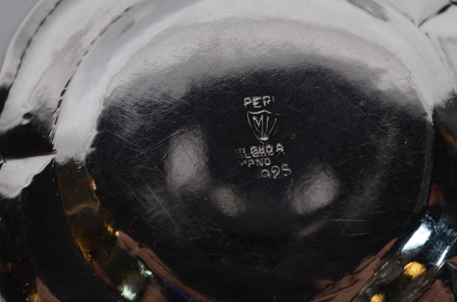 Dezesseis pratinhos e porta copos de prata peruana contraste 925 mls... - foto 4 de 9