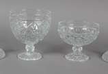Duas compoteiras de vidro decorativo. - Duas compoteiras de vidro decorativo.