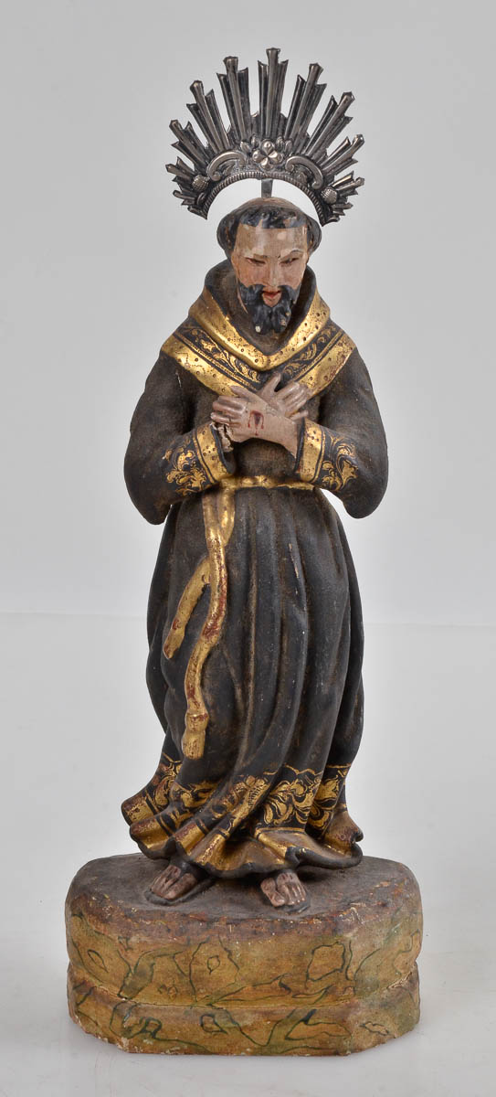 Antiga imagem de santo de madeira policromada e resplendor de prata...