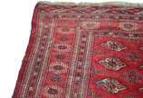 Tapete Afghan (1),  - Tapete Afghan. Pequeno rasgo na lateral.