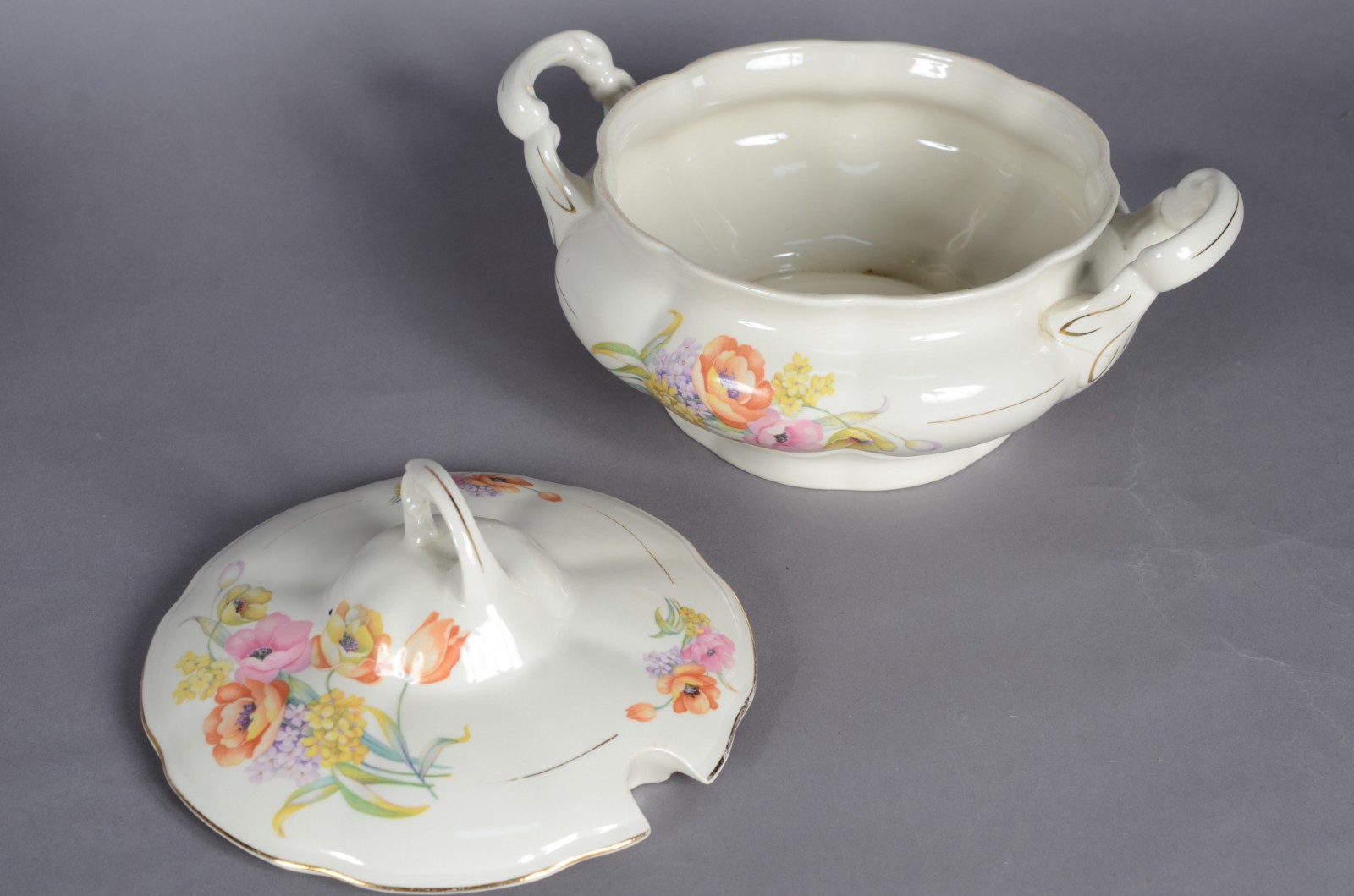 Aparelho de jantar de porcelana polonesa Chodziel, na cor bege... - foto 4 de 11