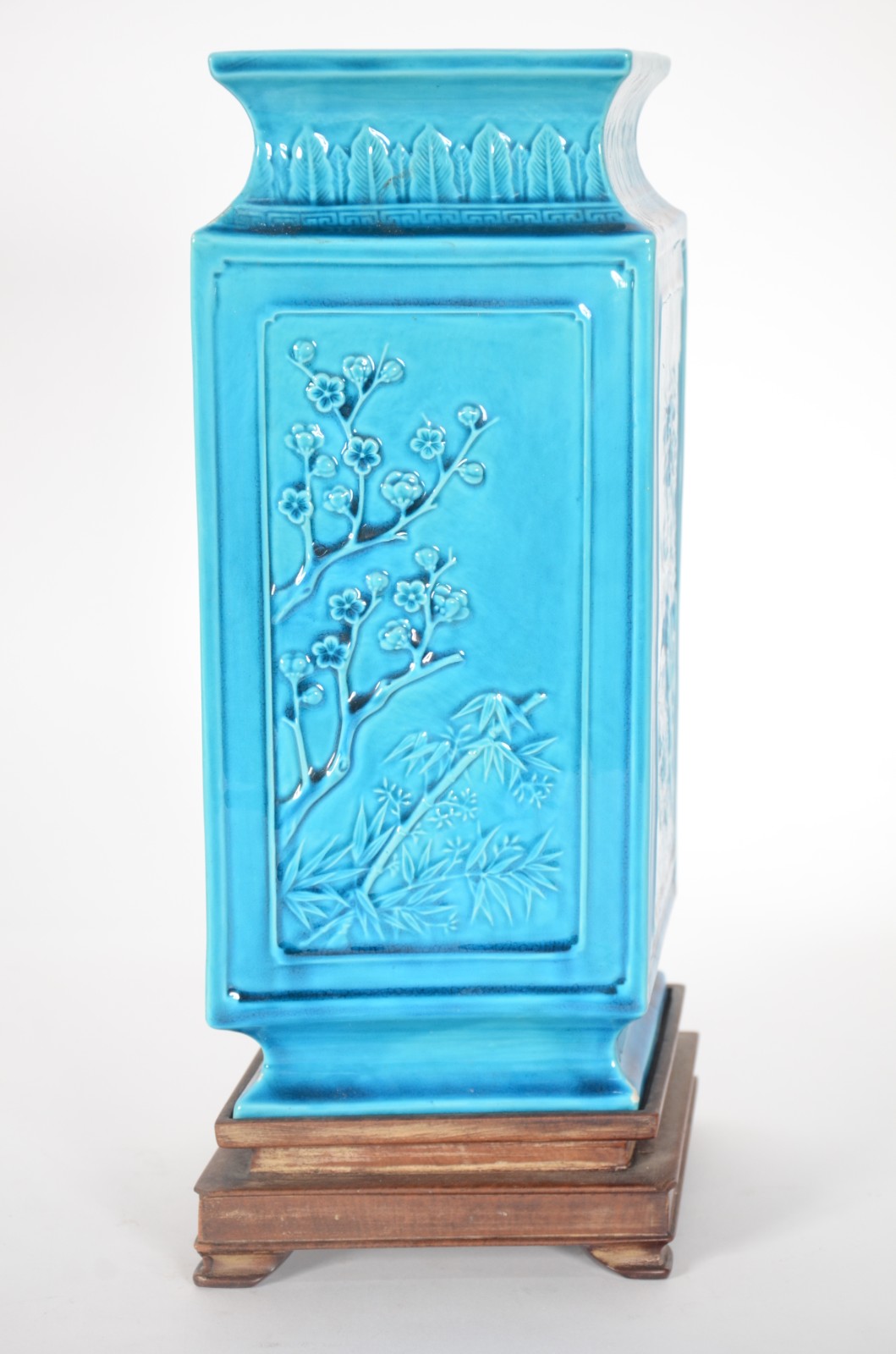 Vaso oriental feitio "losango" de porcelana azul turquesa decorado... - foto 2 de 6