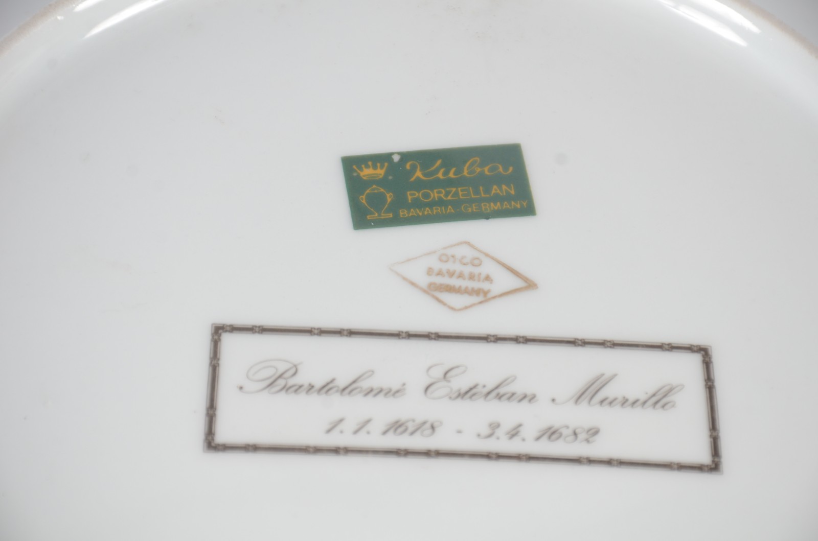 Par de medalhões de porcelana alemã da Bavaria, decorados com... - foto 4 de 6