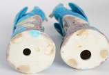 Conjunto com 16 peças diversas de porcelana azu... - Conjunto com 16 peças diversas de porcelana azul turquesa, sendo par de aves maiores, par de cavalos de Bariloche (um deles colado), quatro Cães...