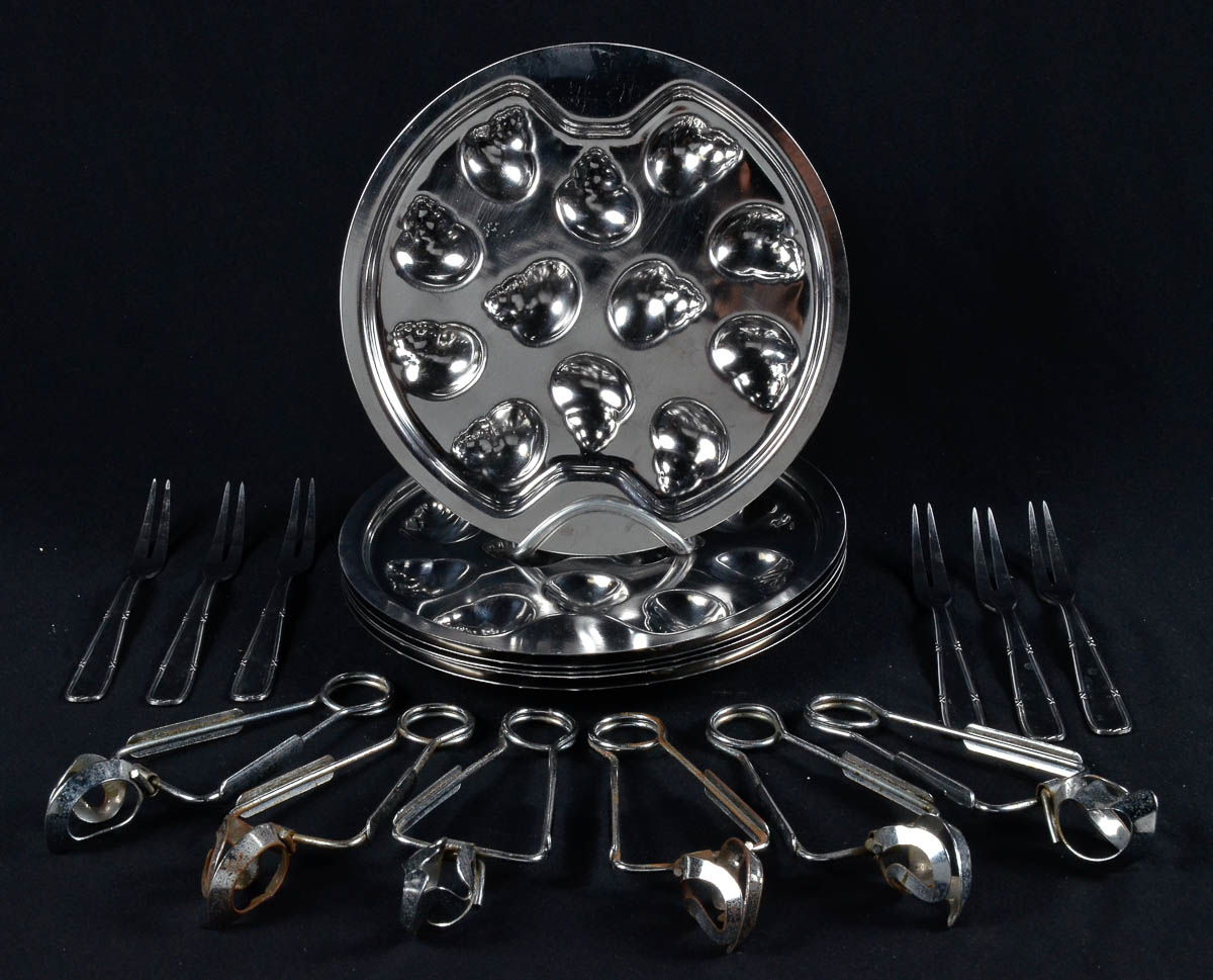 Conjunto para escargot de inox, comp.de seis pratinhos, 6 pinças e 6...