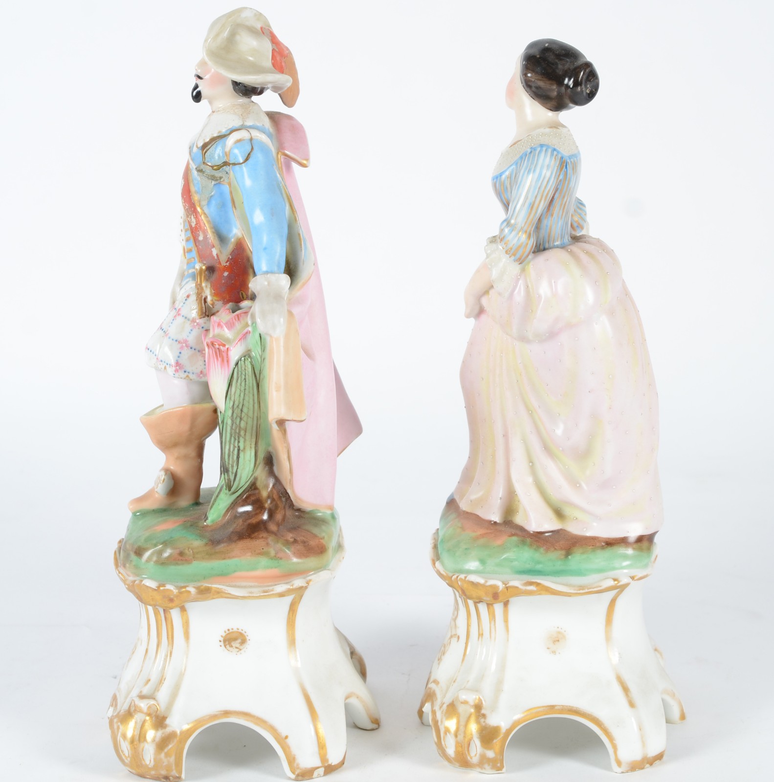 Par de figuras de porcelana europeia policromada representando "casal... - foto 5 de 11