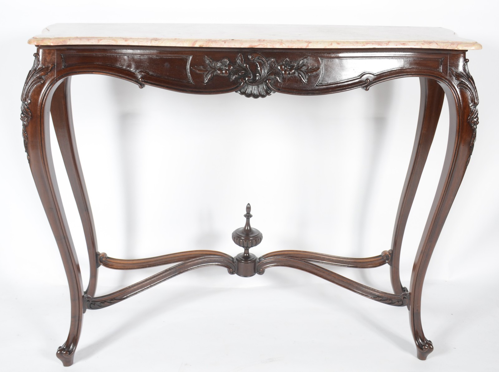 Console de madeira nobre, saia recortada e decorada com entalhe... - foto 2 de 7