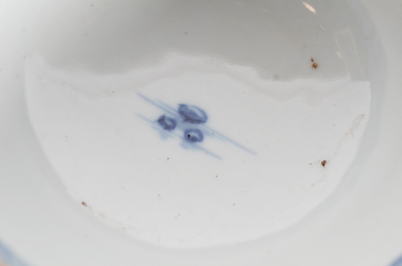 Três bowls de porcelana oriental azul e branca. - foto 8 de 8
