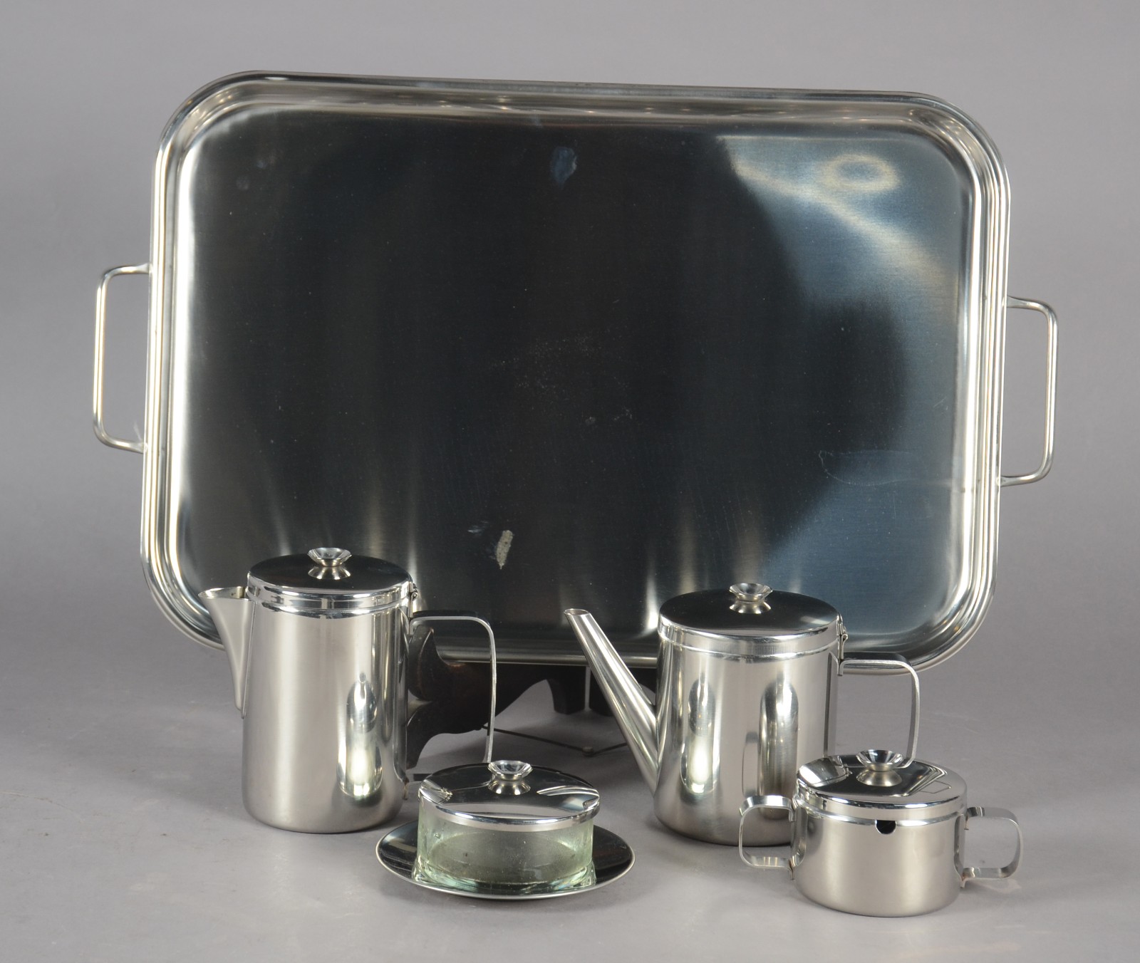 Baixela para chá e café de aço inox Wolff, composto de: bule... - foto 1 de 6