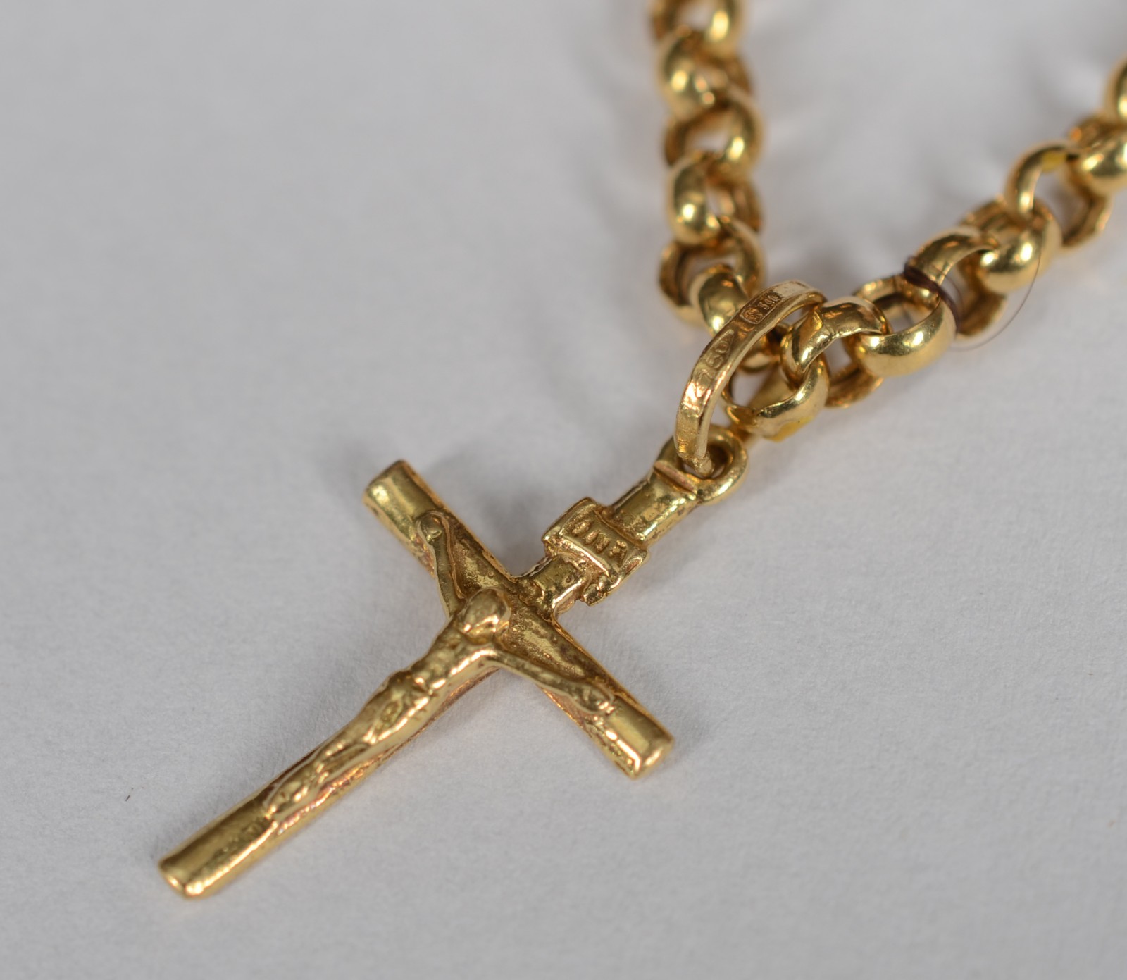 Corrente e pendente de ouro 18 k, contraste 750 feitio elós... - foto 3 de 10
