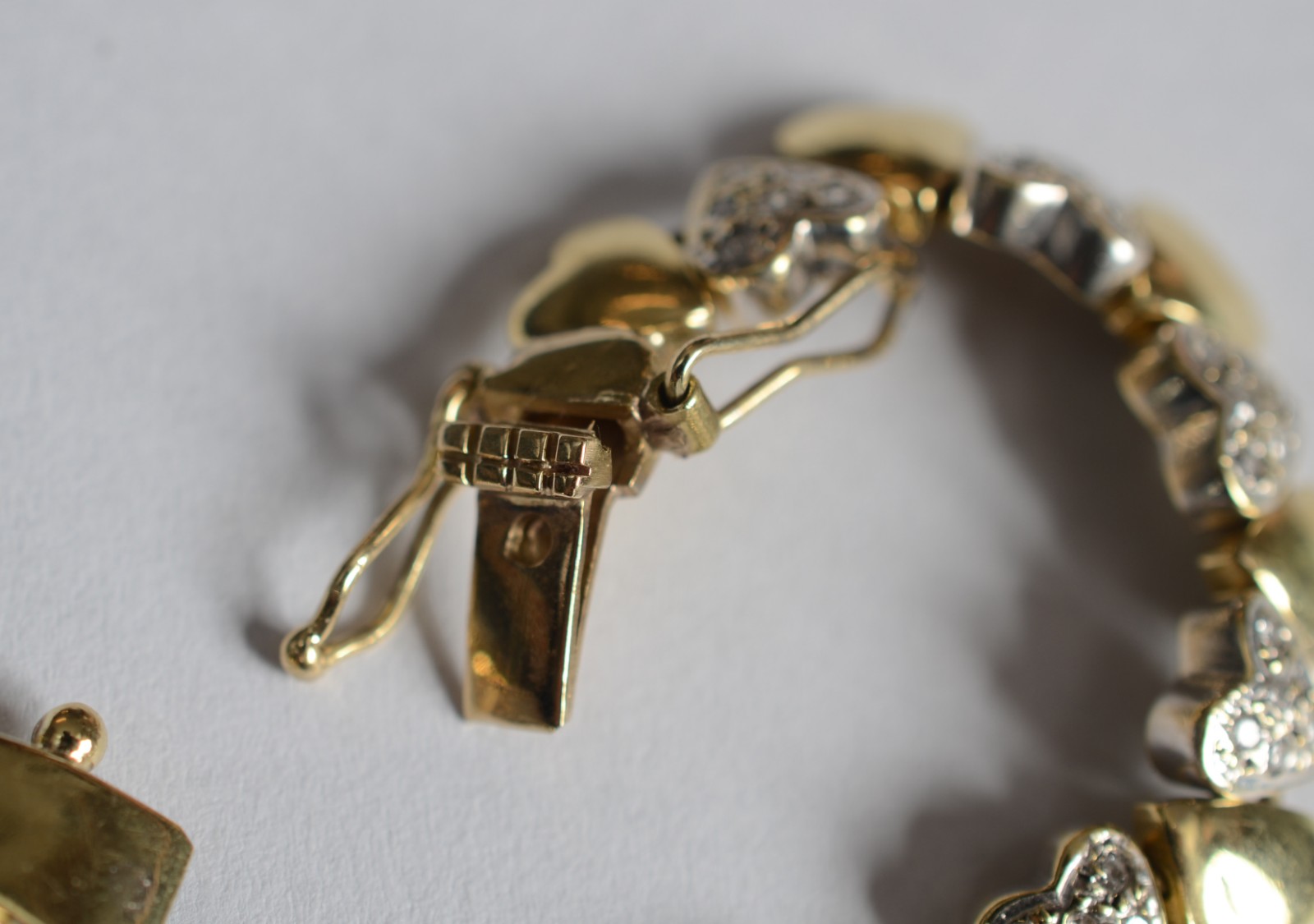 Pulseira de ouro 18 k e ouro branco, contraste 750 cravejado com... - foto 6 de 6