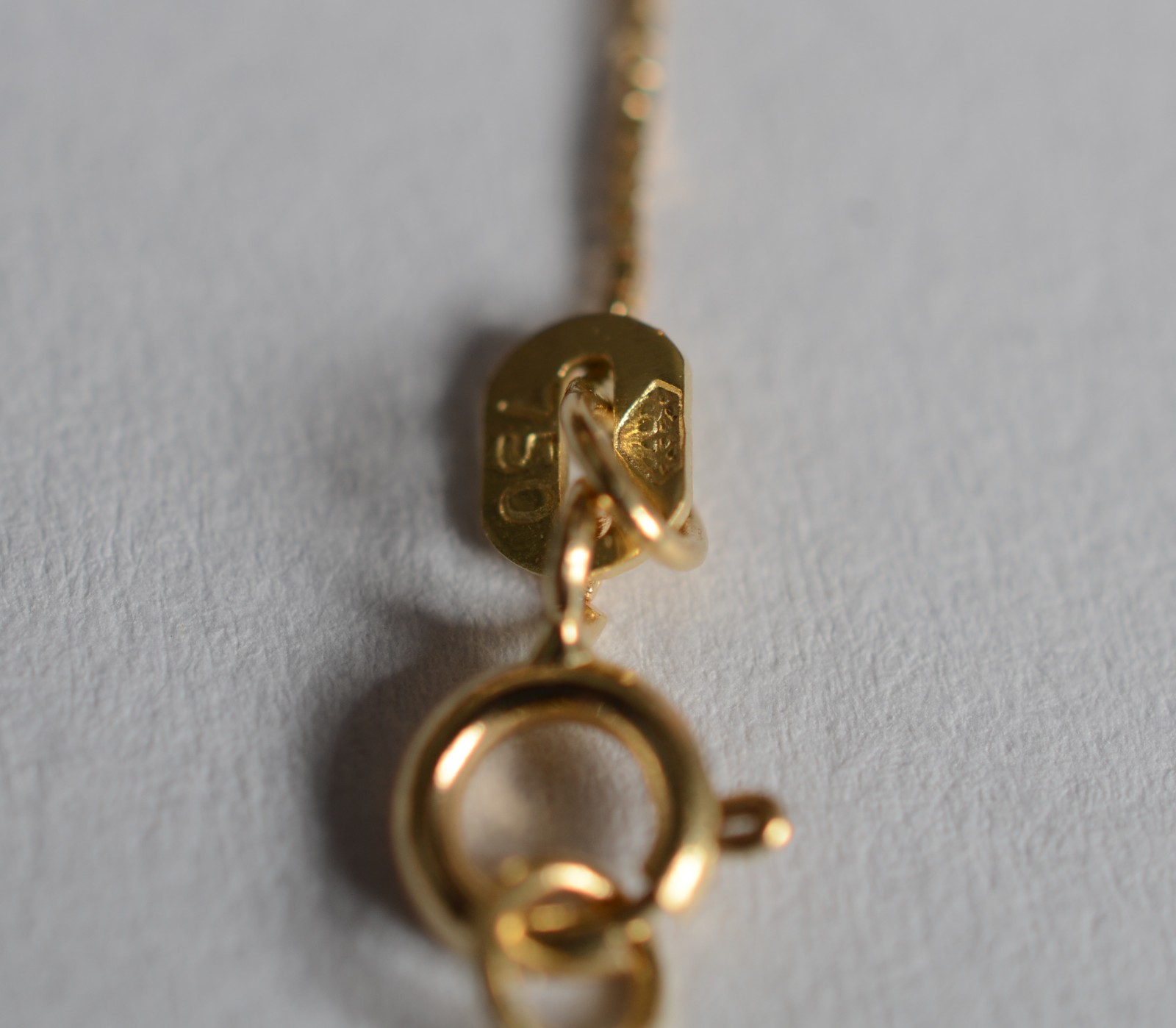 Colar de ouro 18 k, contraste 750 com pendente feitio coração. (Por... - foto 5 de 5