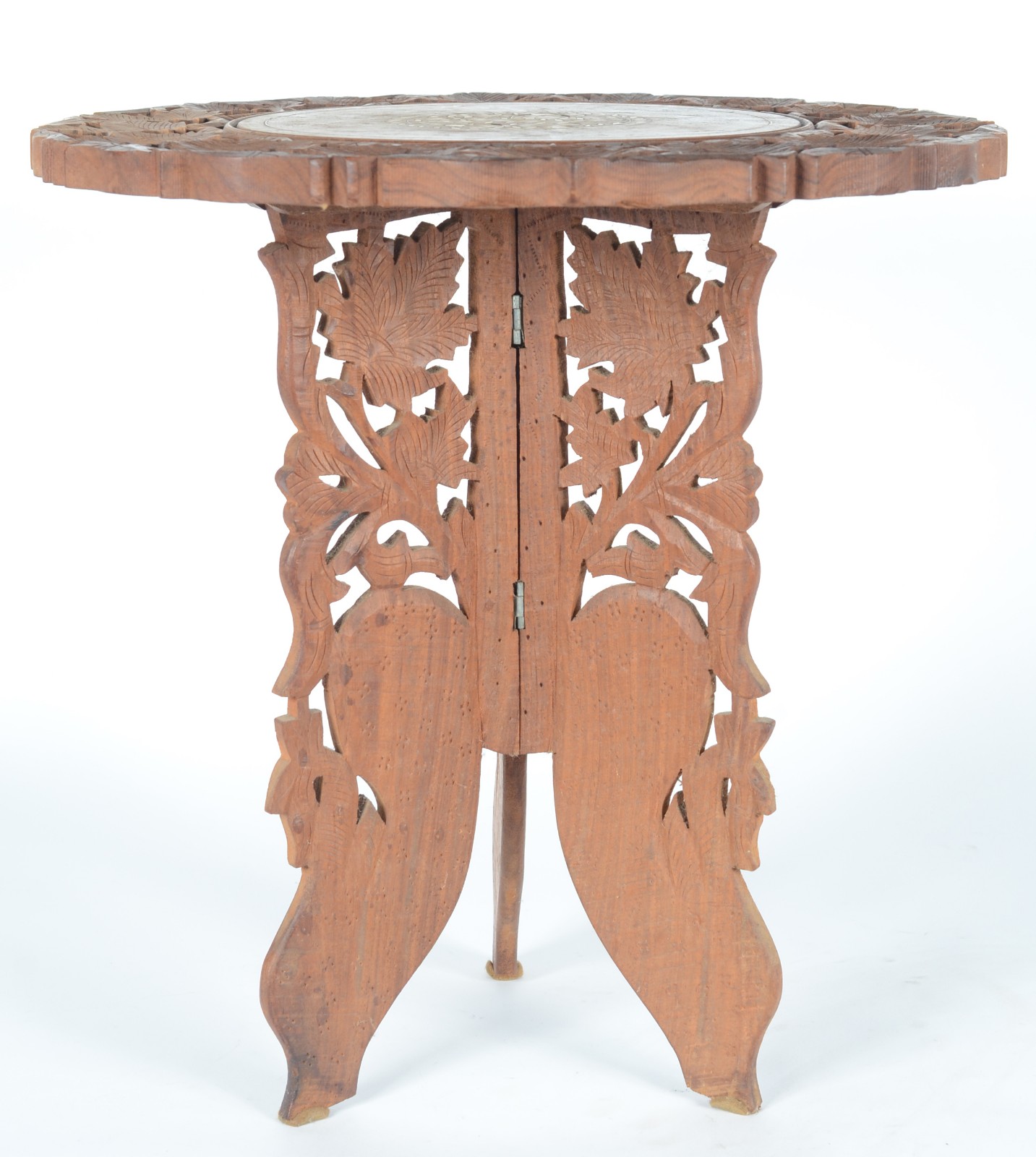 Mesa indiana de madeira nobre com detalhes em marfim, detalhes... - foto 2 de 7