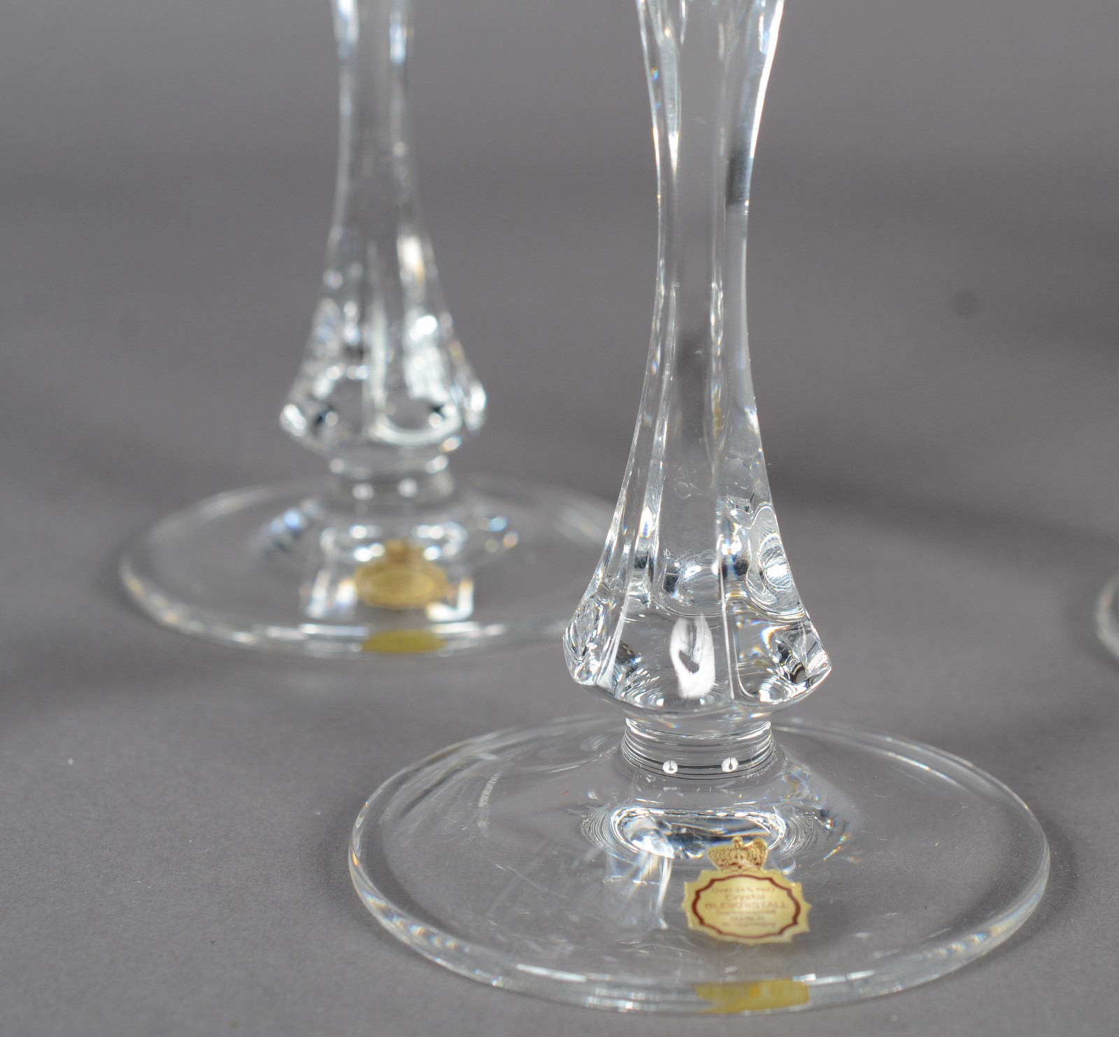 Seis taças para vinho de cristal lapidado. - foto 4 de 7