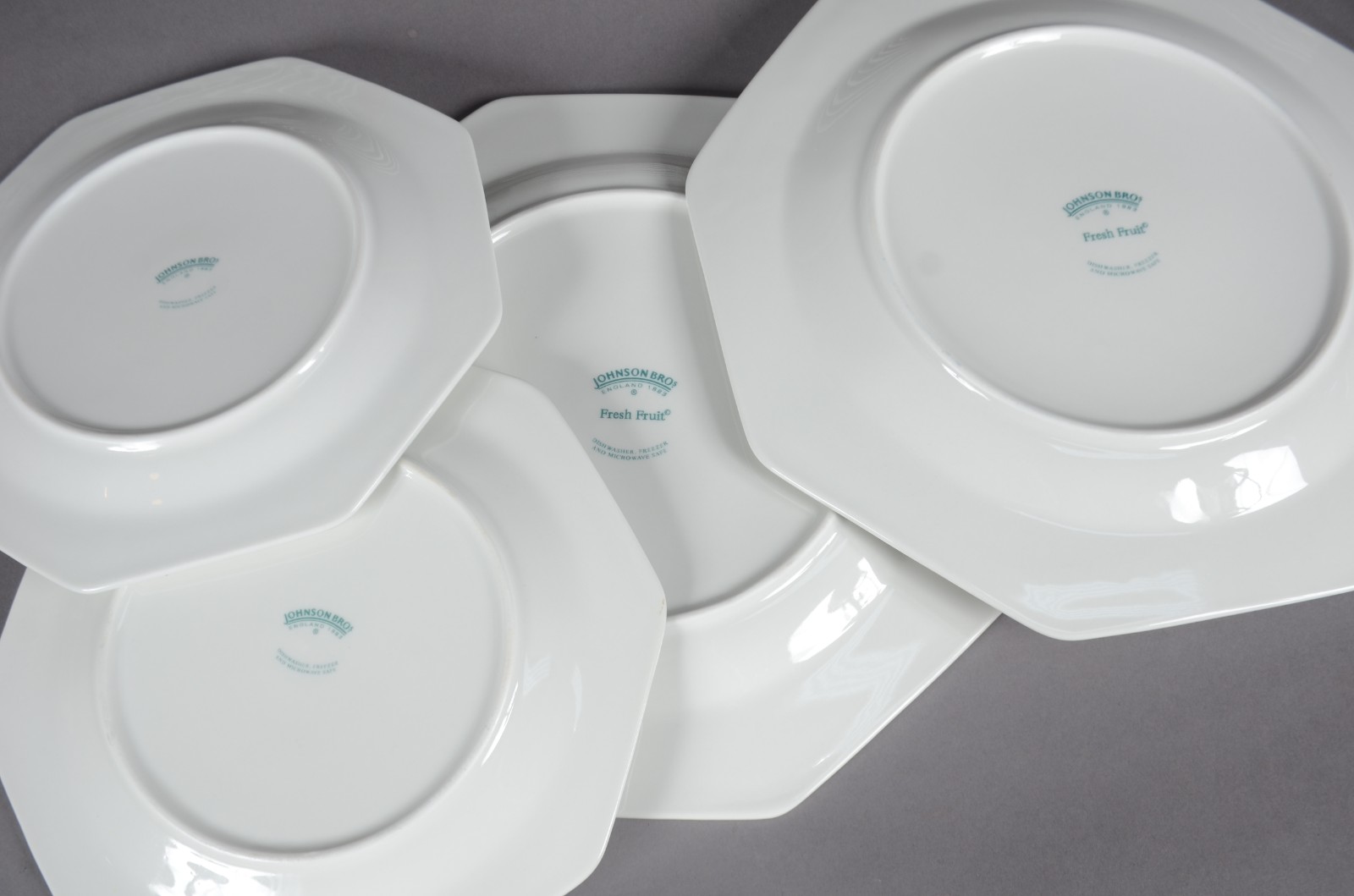 Serviço de jantar, chá e café de porcelana inglesa Johnson Bros... - foto 6 de 9