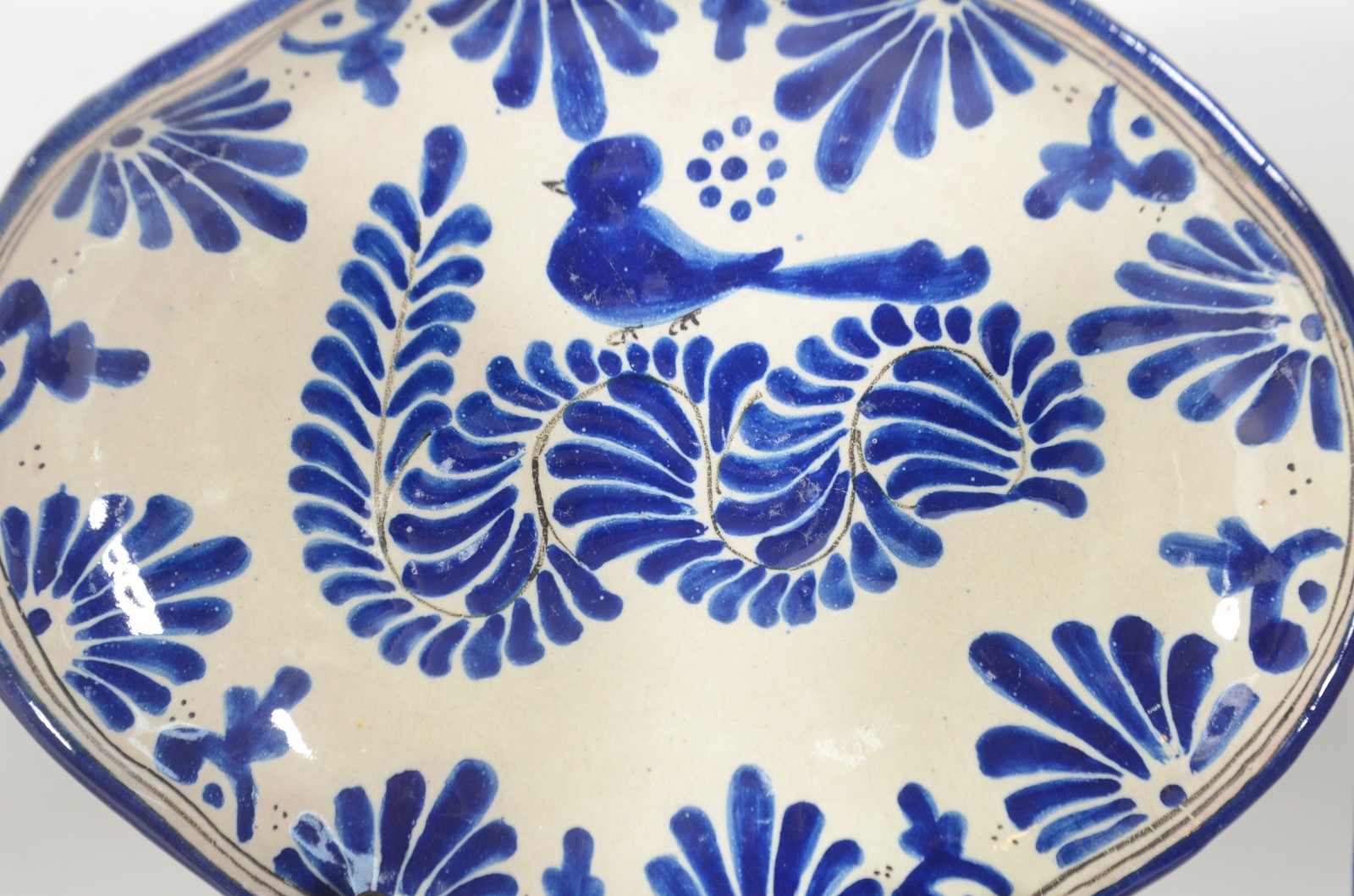 Quatro peças de cerâmica "Talavera de Puebla" mexicana , sendo... - foto 2 de 10