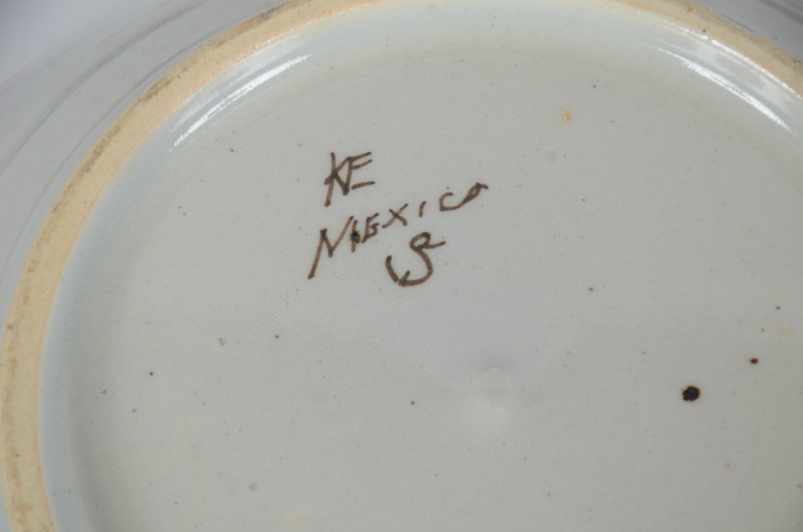 Diversas peças, sendo: bowl de cerâmica mexicana e 6 bowls com alças... - foto 8 de 9