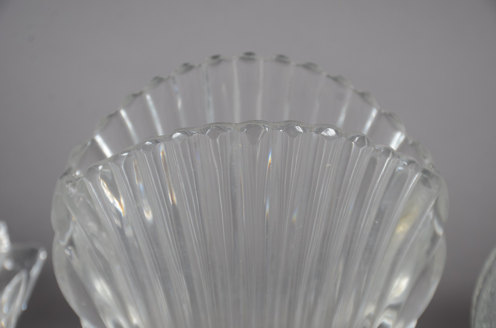 Três peças de cristal em diversos formatos. - foto 6 de 9