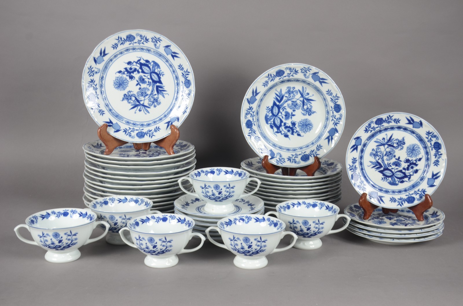 Porcelanas Steatita (1956) - foto 1 de 11
