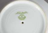 Serviço de café de porcelana Noritake composto ... - Serviço de café de porcelana Noritake composto de: 4 xícaras para café com pires, bule, leiteira, açucareiro e manteigueira.