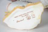 Sete esculturas diversas de porcelana, sendo: F... - Sete esculturas diversas de porcelana, sendo: Figura de bêbado; criança com cachorro; palhaço italiano assinado Edoardo Tasca; grupo de cisnes; ...