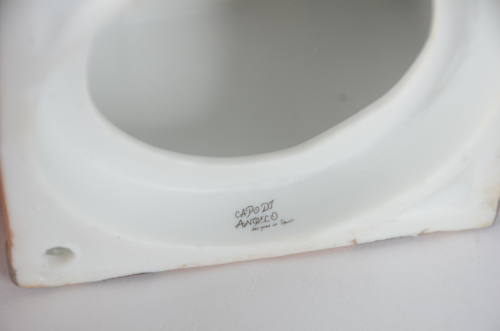 Sete esculturas diversas de porcelana, sendo: Figura de bêbado... - foto 6 de 11