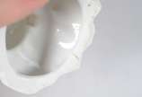 Sete esculturas diversas de porcelana, sendo: F... - Sete esculturas diversas de porcelana, sendo: Figura de bêbado; criança com cachorro; palhaço italiano assinado Edoardo Tasca; grupo de cisnes; ...