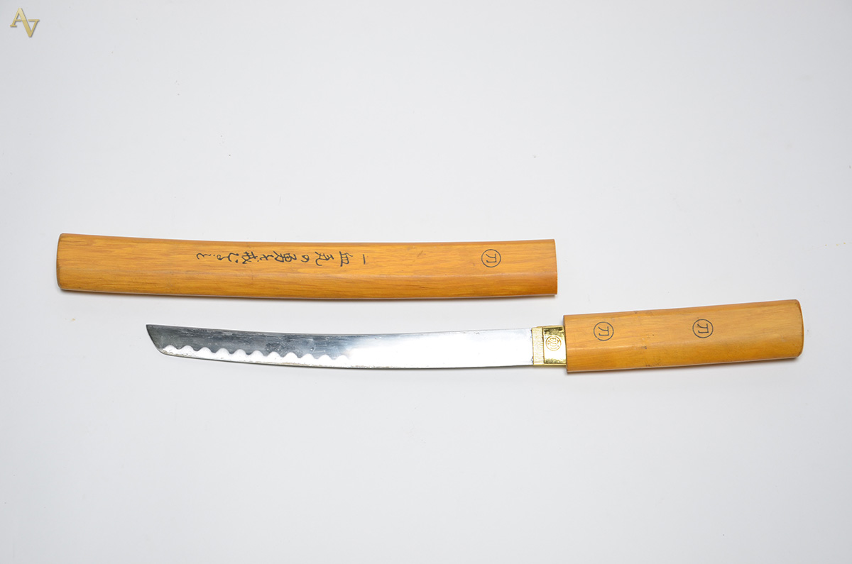 Espada de samurai curta (WAKIZASHI) com bainha e empunhadura em... - foto 2 de 3