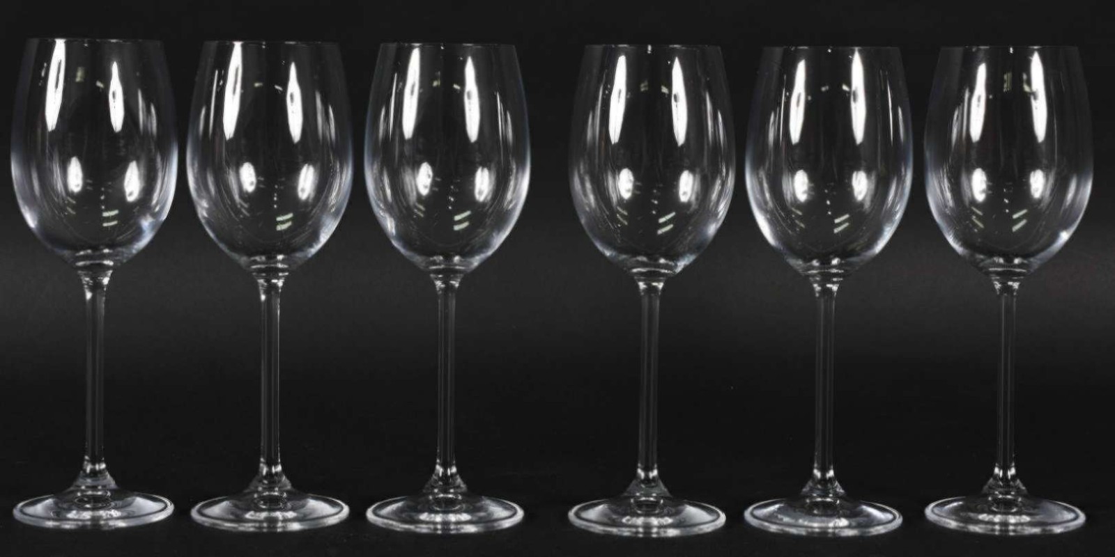 Seis taças de cristal da bohemia para vinho tinto 350 ml. - foto 2 de 2