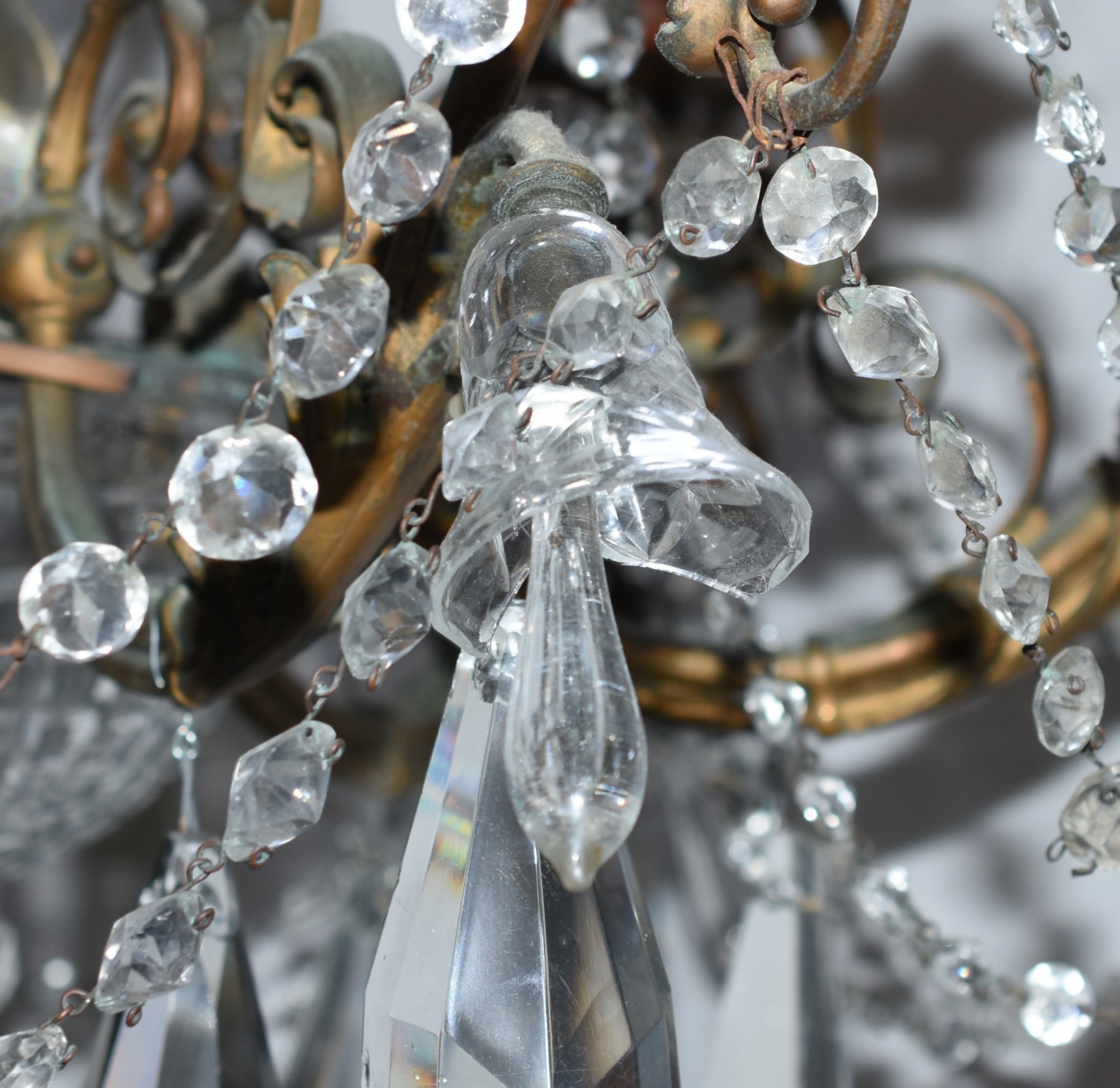 Lustre de cristal com 6 braços, mangas de vidro degradê âmbar. Um... - foto 7 de 7