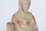 Imagem de "Santa" de terracota. Com desgastes. - Imagem de "Santa" de terracota. Com desgastes.