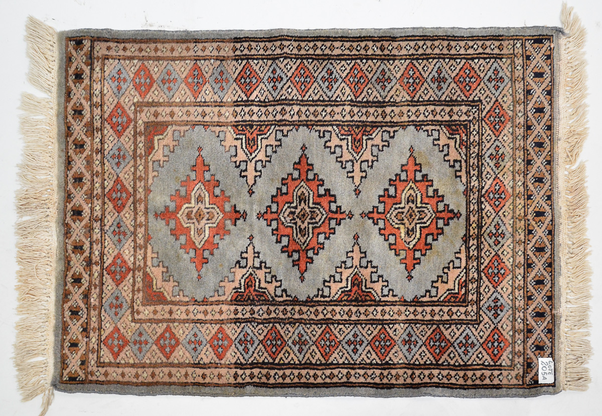 Tapete pakistan med. 86 x 64 cm.