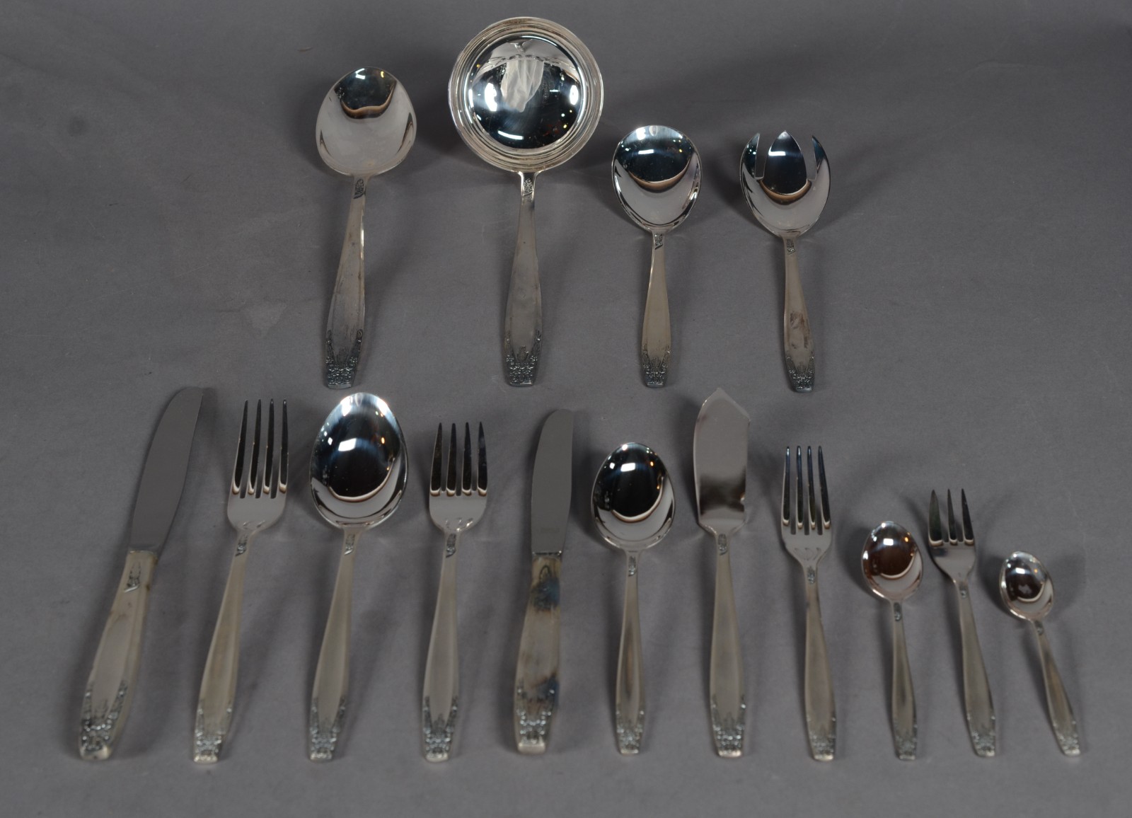 Faqueiro Eberle de metal prateado - Prata 90 -composto de: 12... - foto 4 de 12