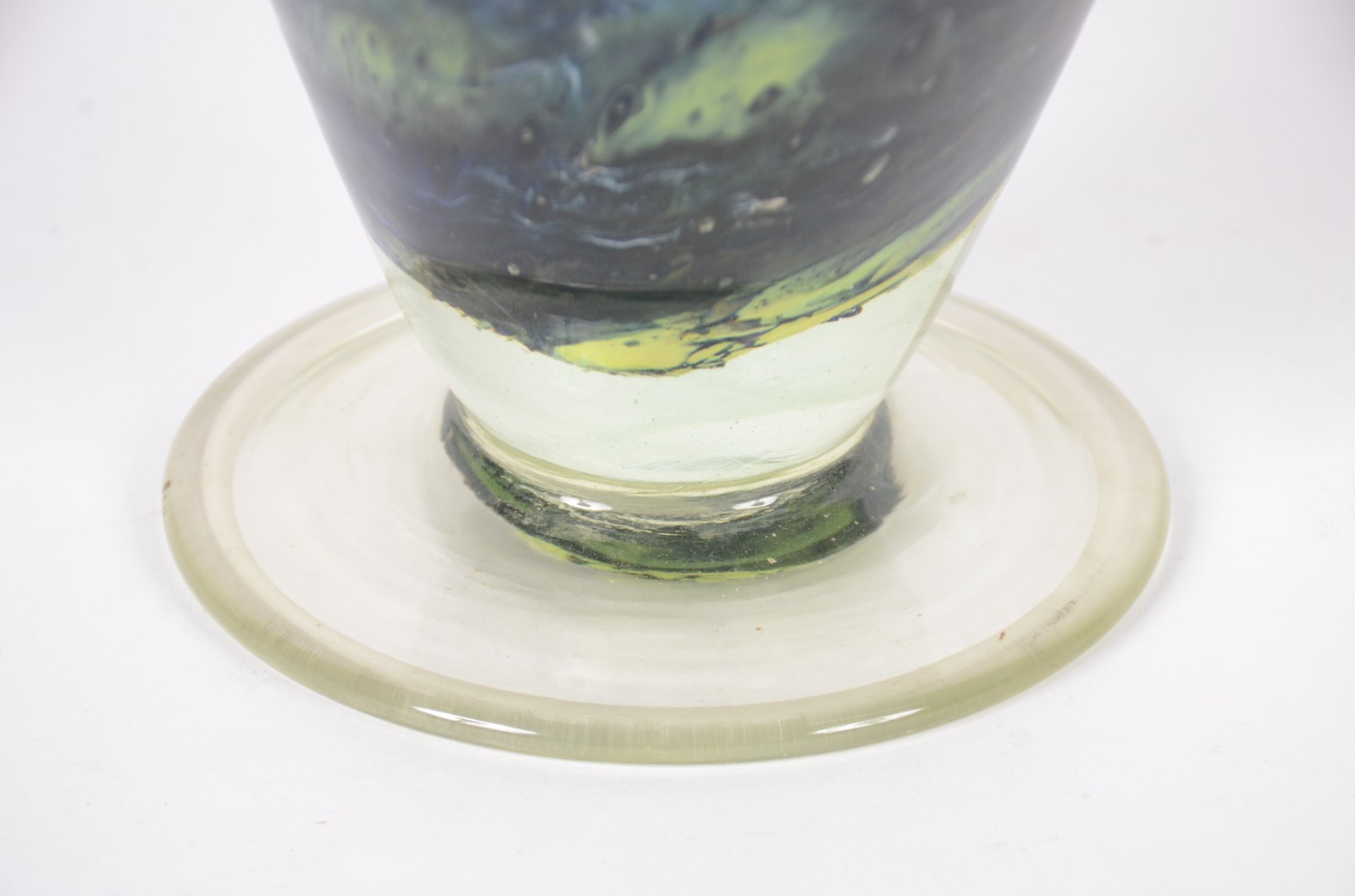 Vaso decorativo de vidro mesclado. - foto 5 de 5