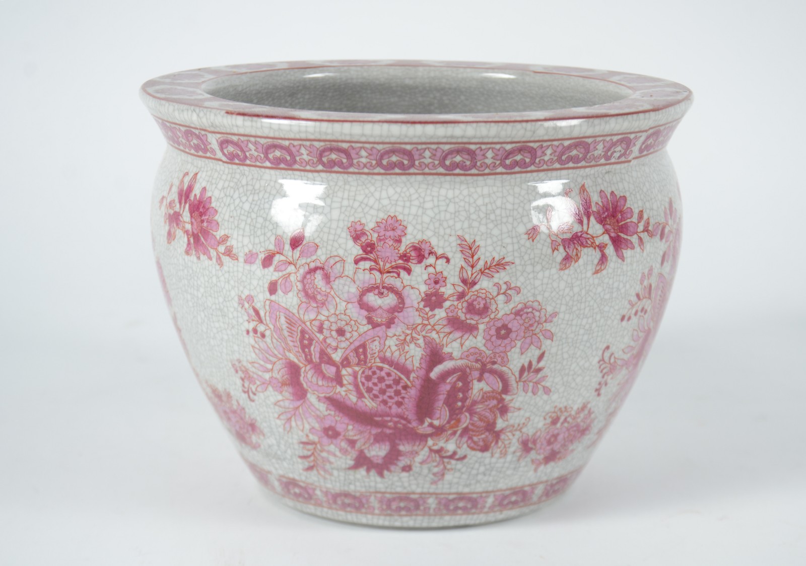 Cachepot de porcelana craquelê com flores e gregas em tons de rosa. - foto 1 de 5