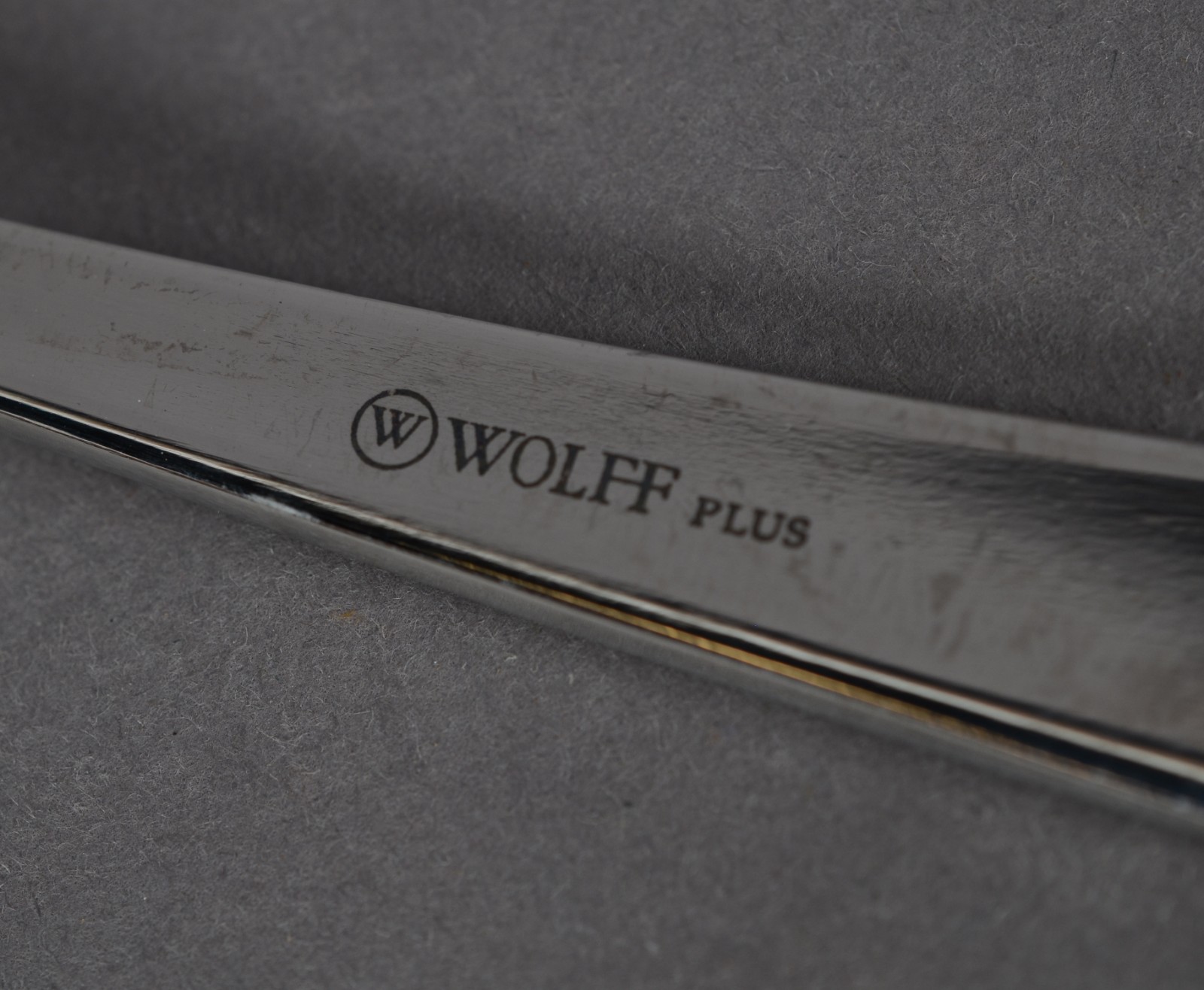 Faqueiro de inox Wolff, modelo "London", composto de: 6 colheres, 6... - foto 5 de 5