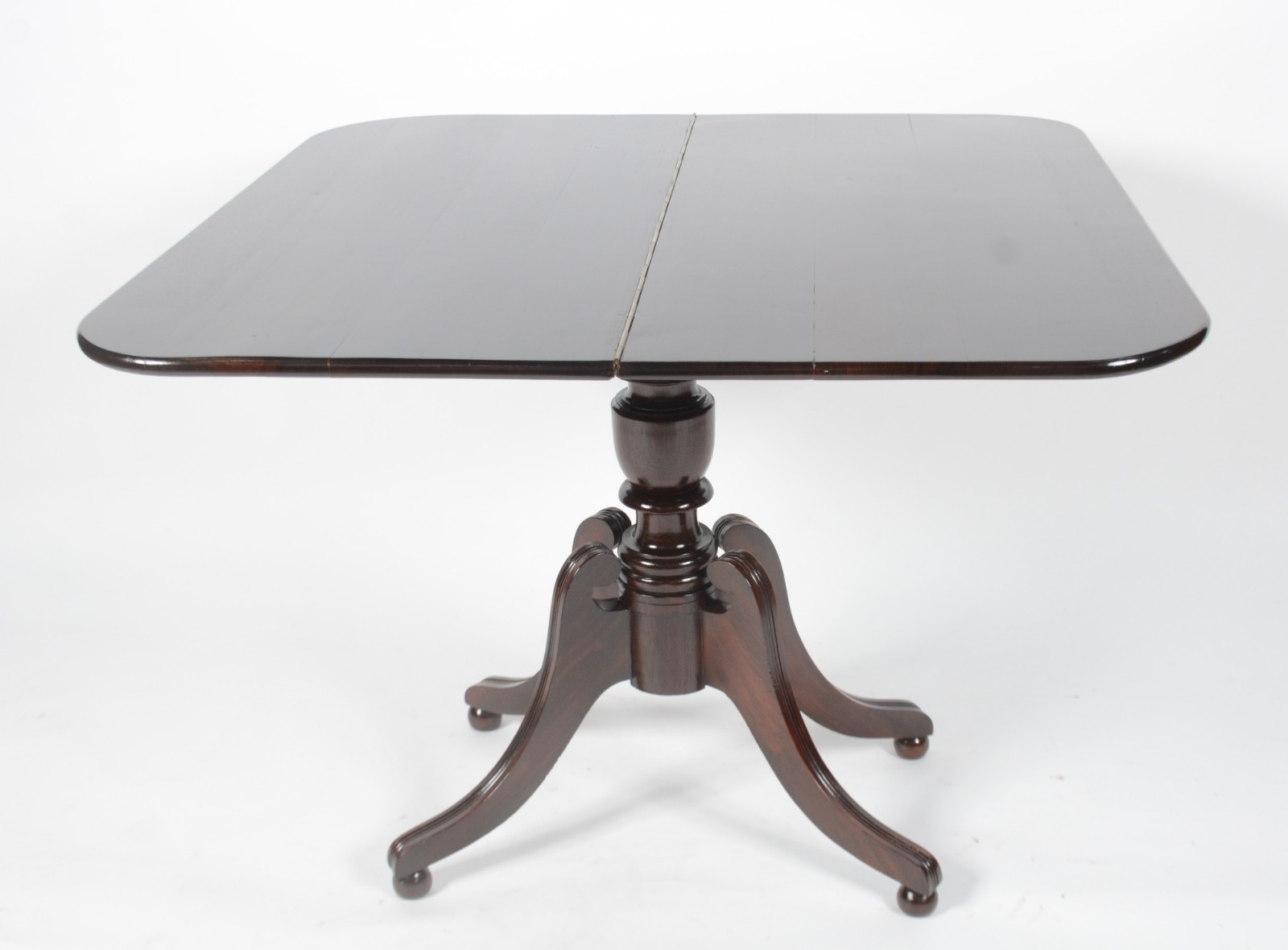 Mesa/console de jacarandá, tampo dobrável, saia com detalhes... - foto 3 de 10