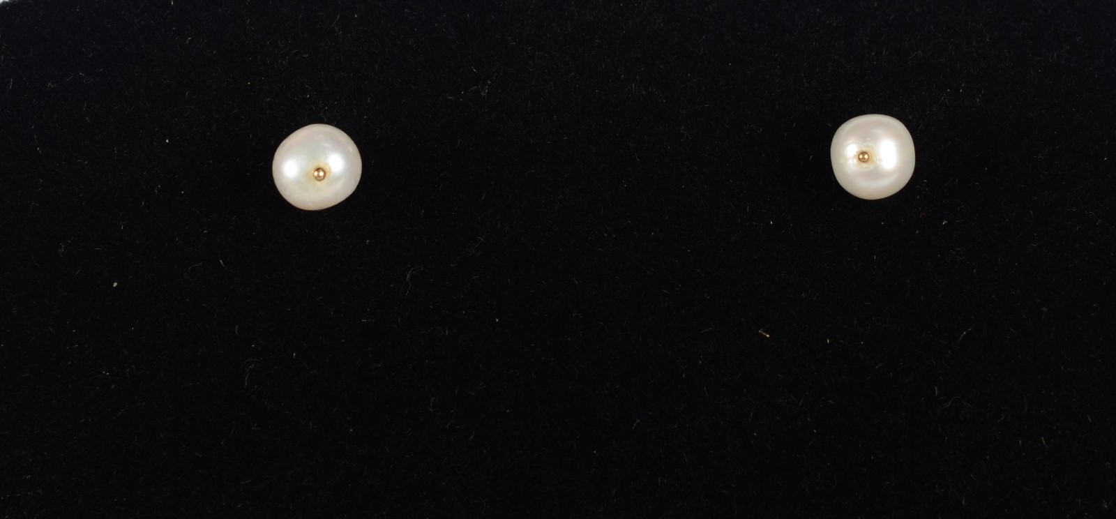 Conjunto de ouro 18 k., contraste 750 composto de par de brincos e... - foto 7 de 9