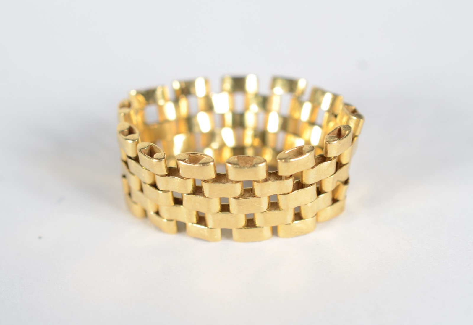 Anel de ouro 18 k., contraste 750, maléavel, aro 16. (Por motivos de... - foto 1 de 6